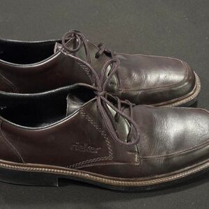 Rieker Men's Brown and Burgundy Oxfords